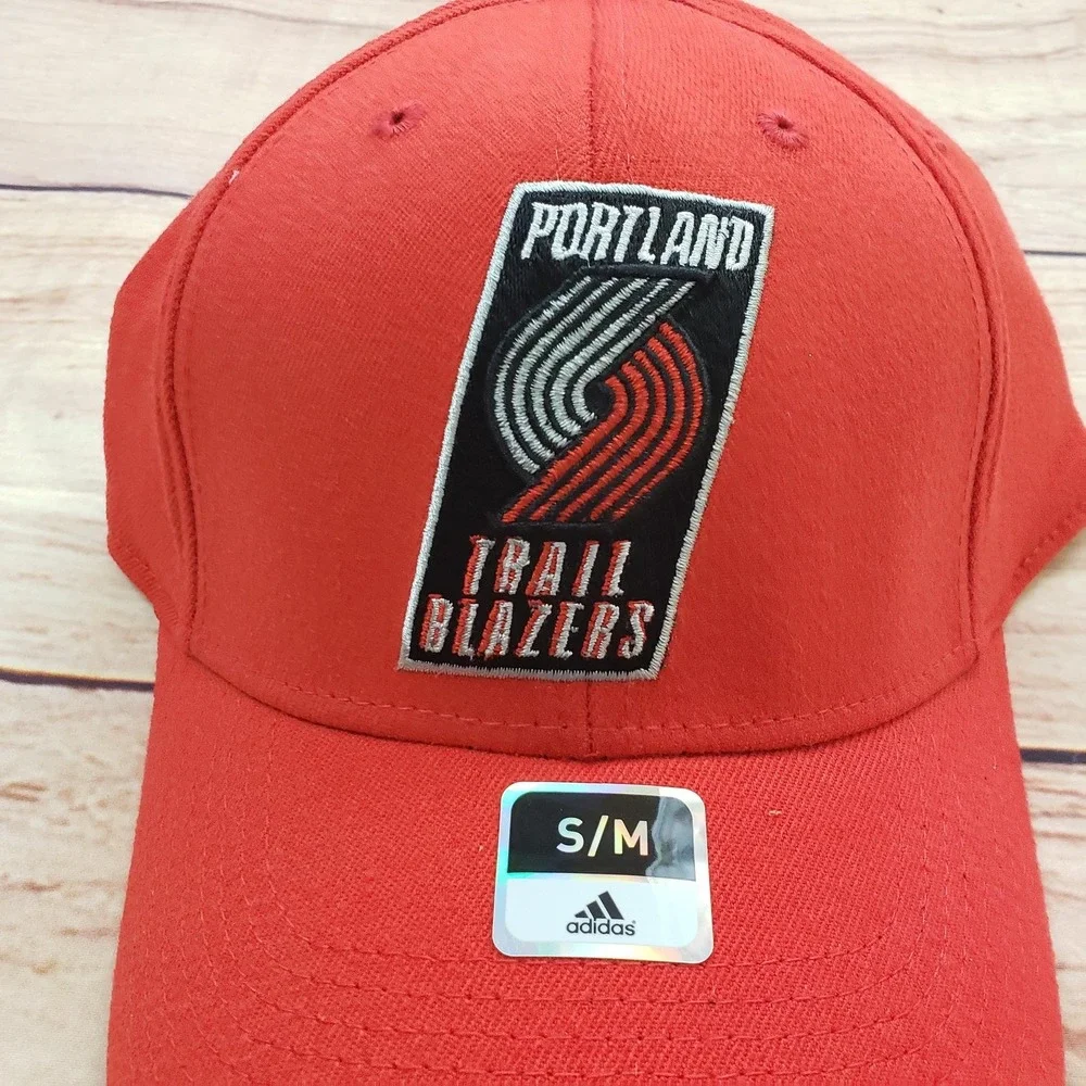 Portland Trail Blazers‎ Hat Cap Fitted Mens Medium Red NBA Basketball Adidas S/M